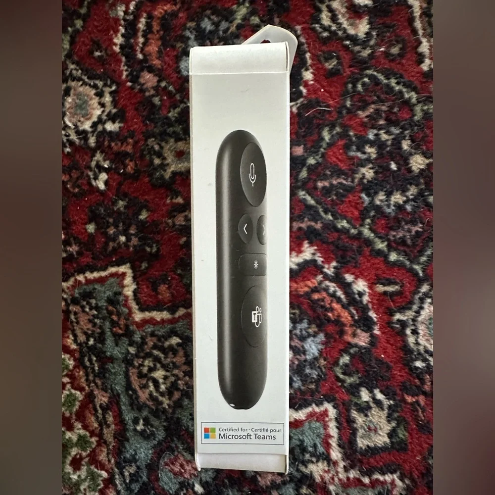 Microsoft presenter+ remote